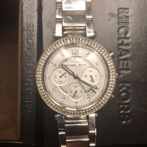 Michale Kors White Gold / Silver Watch